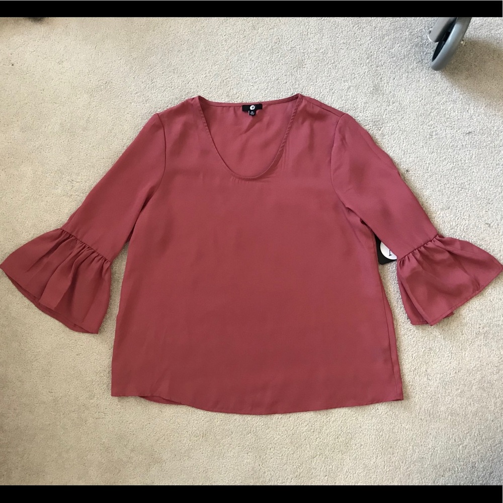 A&I Top